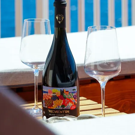 Sea View Zure Apartamento