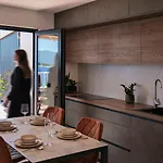 Sea View Zure