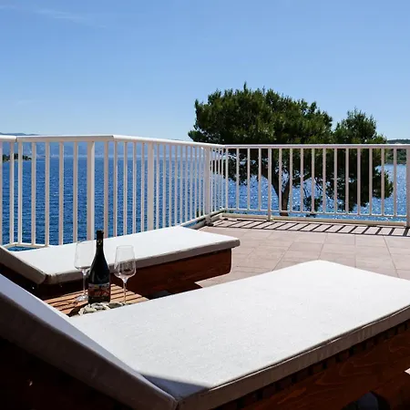 Sea View Zure Διαμέρισμα