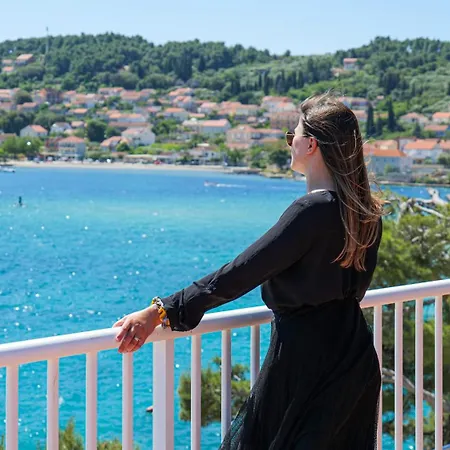 Sea View Zure
